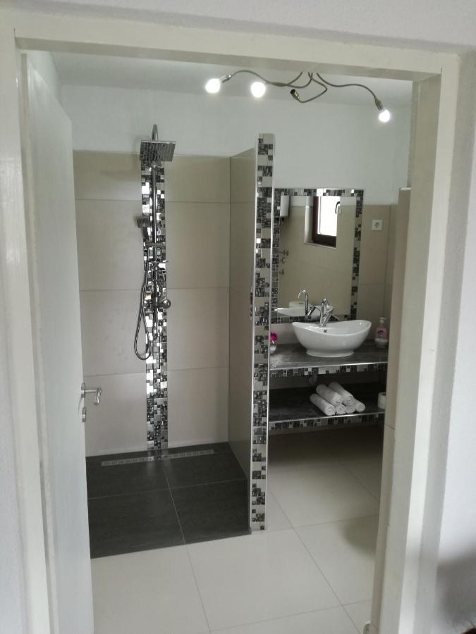 Apartmani Natura Sanski Most Exterior photo